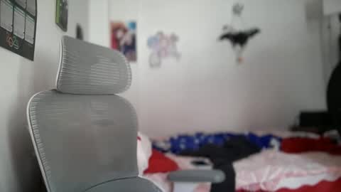 Antonia online show from 12/03/25, 05:22