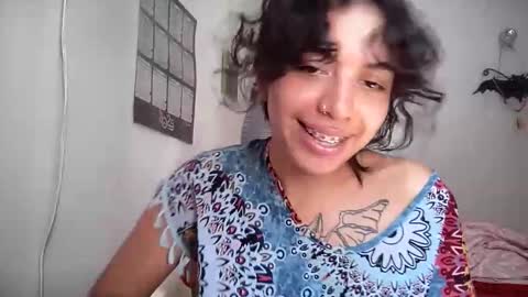 Snapshot of antoniabloom chatting on 01/07/26, 04:53 Antonia online show from 01/07/26, 04:53