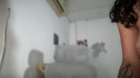 Snapshot of antoniabloom chatting on 02/11/26, 02:27 Antonia online show from 02/11/26, 02:27