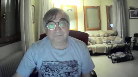 Antonio online show from 12/25/24, 01:42