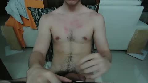 Snapshot of antonio_ricci chatting on 10/10/25, 11:04 antonio_ricci online show from 10/10/25, 11:04