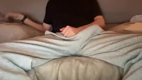 Snapshot of antoniobastt chatting on 03/15/26, 09:54 tonbas online show from 03/15/26, 09:54