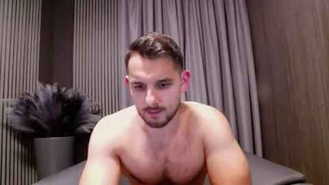 HI My name is Antonio online show from 11/19/25, 08:09