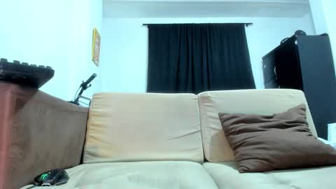 Juan Camilo online show from 09/13/25, 01:27