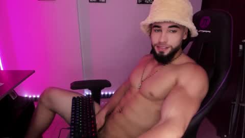 Snapshot of antony_cast chatting on 03/12/25, 01:47 antony_cast online show from 03/12/25, 01:47