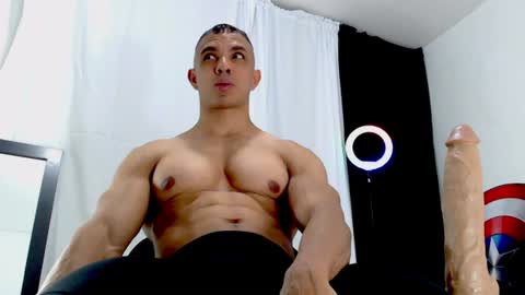 Instagram miguelangel1802  online show from 06/18/26, 04:02