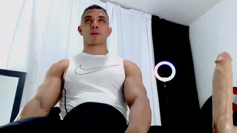 Instagram miguelangel1802  online show from 06/22/26, 03:36