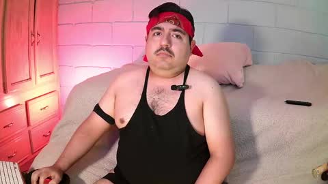 Snapshot of anuarfox chatting on 09/09/25, 07:52 AnuarFox online show from 09/09/25, 07:52