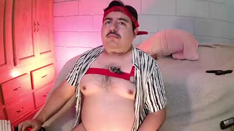 Snapshot of anuarfox chatting on 10/01/25, 07:58 AnuarFox online show from 10/01/25, 07:58