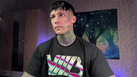 Tom online show from 02/01/26, 06:12