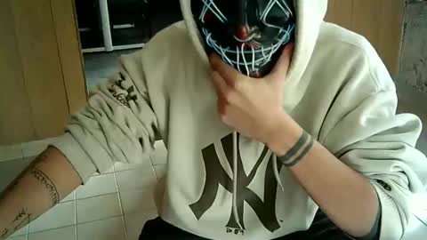 anubisss333 online show from 05/18/26, 06:25