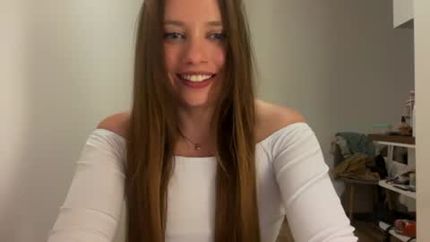 Snapshot of anuetta chatting on 07/30/26, 04:39 Aneutta online show from 07/30/26, 04:39