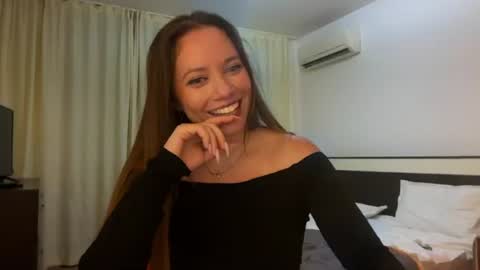 Snapshot of anuetta chatting on 08/01/26, 08:08 Aneutta online show from 08/01/26, 08:08