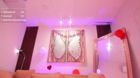 Ana online show from 02/07/25, 01:47