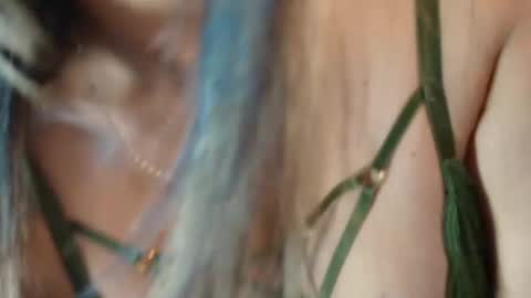 Snapshot of any_mour chatting on 11/12/25, 05:57 any mour online show from 11/12/25, 05:57