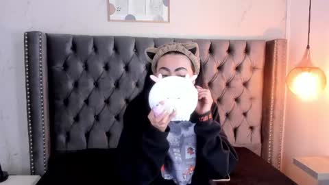 anya_belth online show from 06/21/26, 12:41