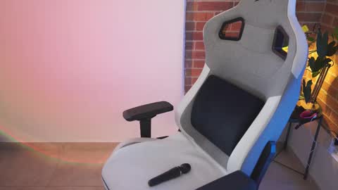 anya online show from 03/10/25, 07:50