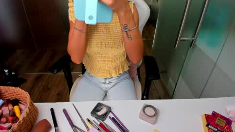Anya online show from 06/08/26, 11:32