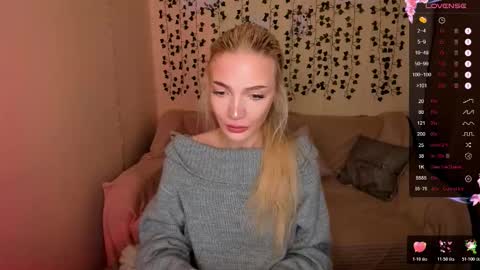 Anya online show from 11/12/25, 02:23