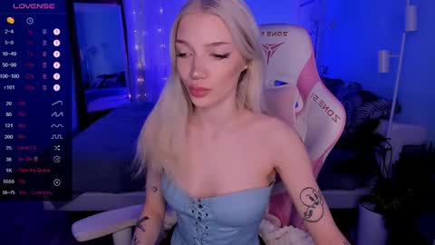 Anya online show from 04/26/26, 04:10