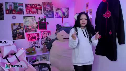 Any online show from 09/12/25, 04:23