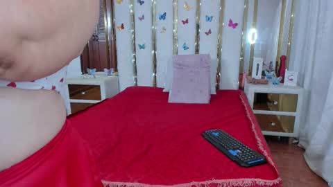 Anyela  online show from 11/20/25, 03:07