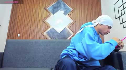 Snapshot of anyelo_sexyhot chatting on 01/11/25, 12:07 anyelo_sexyhot online show from 01/11/25, 12:07