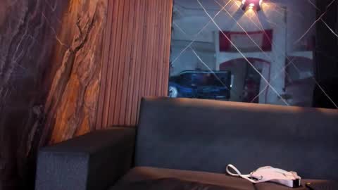 Snapshot of anyelo_sexyhot chatting on 09/13/25, 11:43 anyelo_sexyhot online show from 09/13/25, 11:43