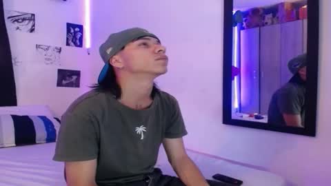 Snapshot of anyelo_sexyhot chatting on 01/11/26, 03:11 anyelo_sexyhot online show from 01/11/26, 03:11