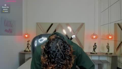 anyelotwink online show from 04/27/26, 04:21