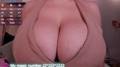 Snapshot of anyi_sweet_titss chatting on 04/30/26, 09:41 Anyi online show from 04/30/26, 09:41