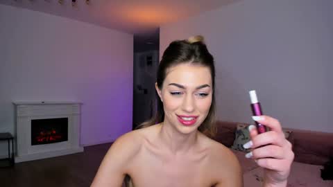 Snapshot of anysasmithh chatting on 12/06/24, 12:56 Anysa Smith online show from 12/06/24, 12:56