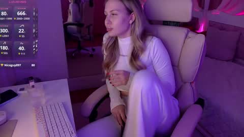 AnySlim online show from 04/28/26, 04:23