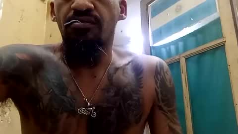 Snapshot of apapal12 chatting on 02/19/25, 05:38 apapal12 online show from 02/19/25, 05:38