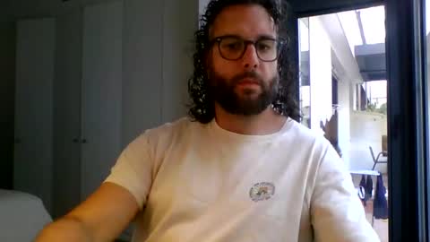 apc_3 online show from 05/12/26, 07:16