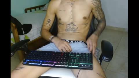 Snapshot of aphal_hot23 chatting on 03/07/25, 01:07 aphal_hot23 online show from 03/07/25, 01:07