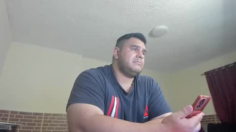 Snapshot of apholov chatting on 10/10/25, 11:53 follow me here you find me online show from 10/10/25, 11:53