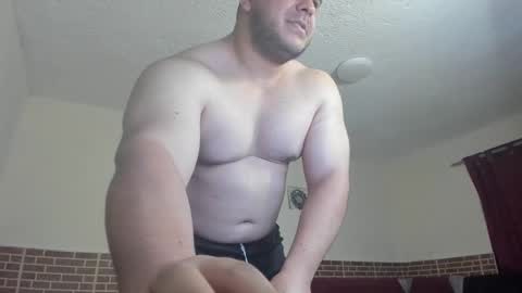 Snapshot of apholov chatting on 10/20/25, 09:43 follow me here you find me online show from 10/20/25, 09:43