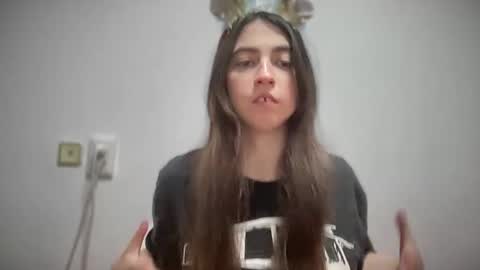 aphr0dite22 online show from 01/11/26, 03:06