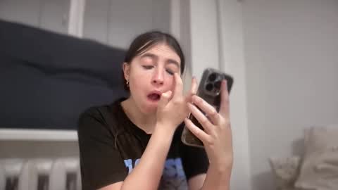 aphr0dite22 online show from 03/03/26, 06:03