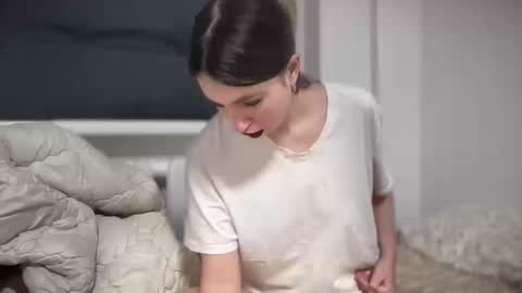 aphr0dite22 online show from 03/11/26, 07:42