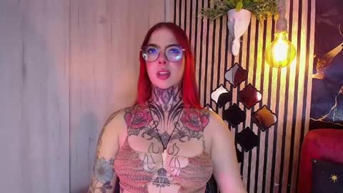 Snapshot of aphrodite__bloom chatting on 05/14/26, 10:38 aphrodite__bloom online show from 05/14/26, 10:38