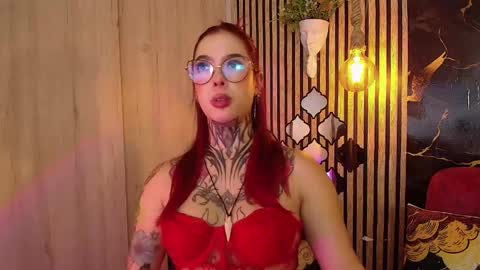 Snapshot of aphrodite__bloom chatting on 06/06/26, 11:09 aphrodite__bloom online show from 06/06/26, 11:09