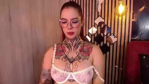 Snapshot of aphrodite__bloom chatting on 06/23/26, 10:08 aphrodite__bloom online show from 06/23/26, 10:08