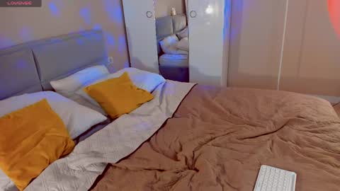 Snapshot of aphroditerobertss chatting on 04/07/26, 02:12 Aphrodite online show from 04/07/26, 02:12