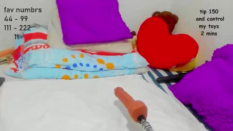 Tati  Colombian online show from 09/22/25, 05:42