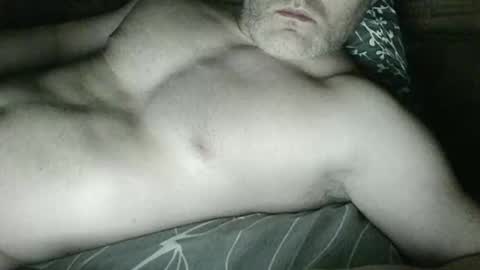 Snapshot of apluslickin chatting on 12/28/24, 04:30 Aplusickin online show from 12/28/24, 04:30