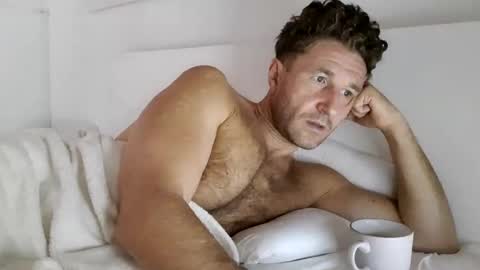 apollobest77 online show from 10/05/25, 10:13