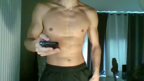 Snapshot of apollonfitx_69 chatting on 03/10/25, 11:32 apollonfitx_69 online show from 03/10/25, 11:32