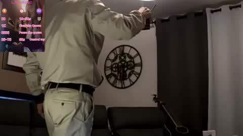 Snapshot of apollonfitx_69 chatting on 11/08/25, 09:46 apollonfitx_69 online show from 11/08/25, 09:46